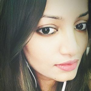 Meet your Posher, Dishma